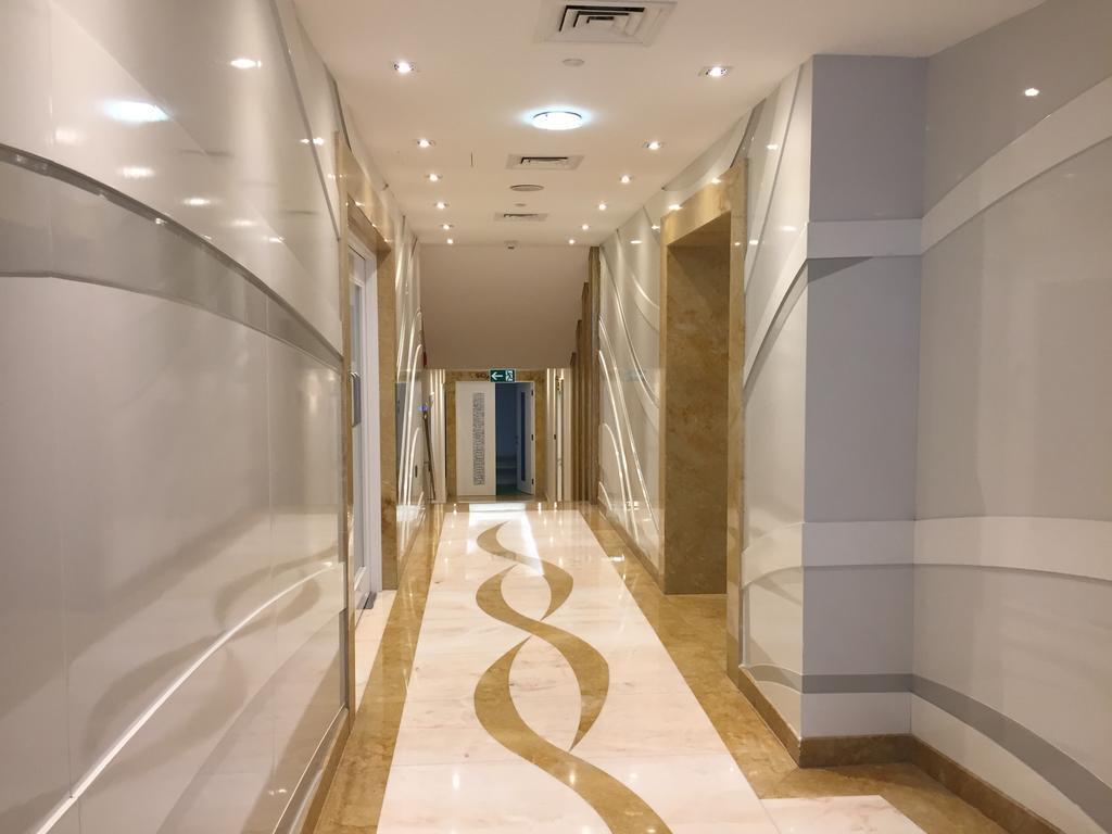 Espace Holiday Homes - Ocean Heights 14 Dubai Esterno foto