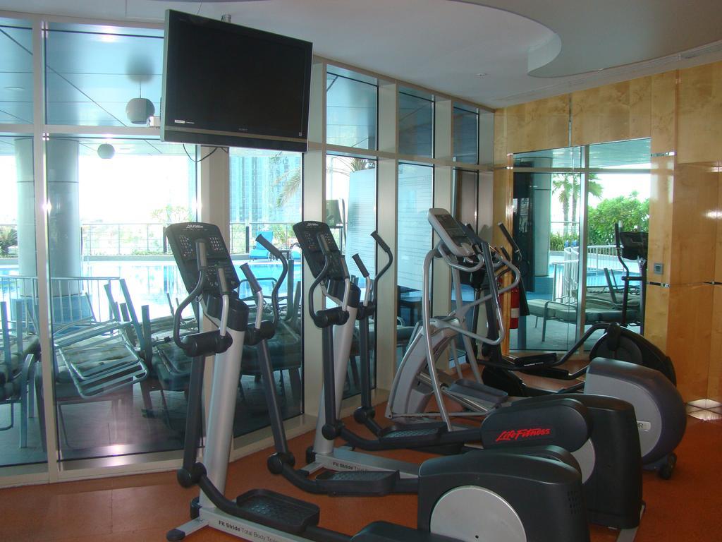 Espace Holiday Homes - Ocean Heights 14 Dubai Esterno foto